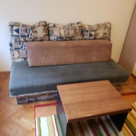 Private Cozy Room 1 With Shared Kitchen In Appartment, Downtown Belgrad Zewnętrze zdjęcie