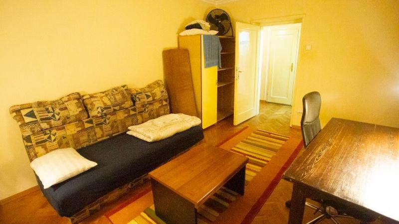 Private Cozy Room 1 With Shared Kitchen In Appartment, Downtown Belgrad Zewnętrze zdjęcie